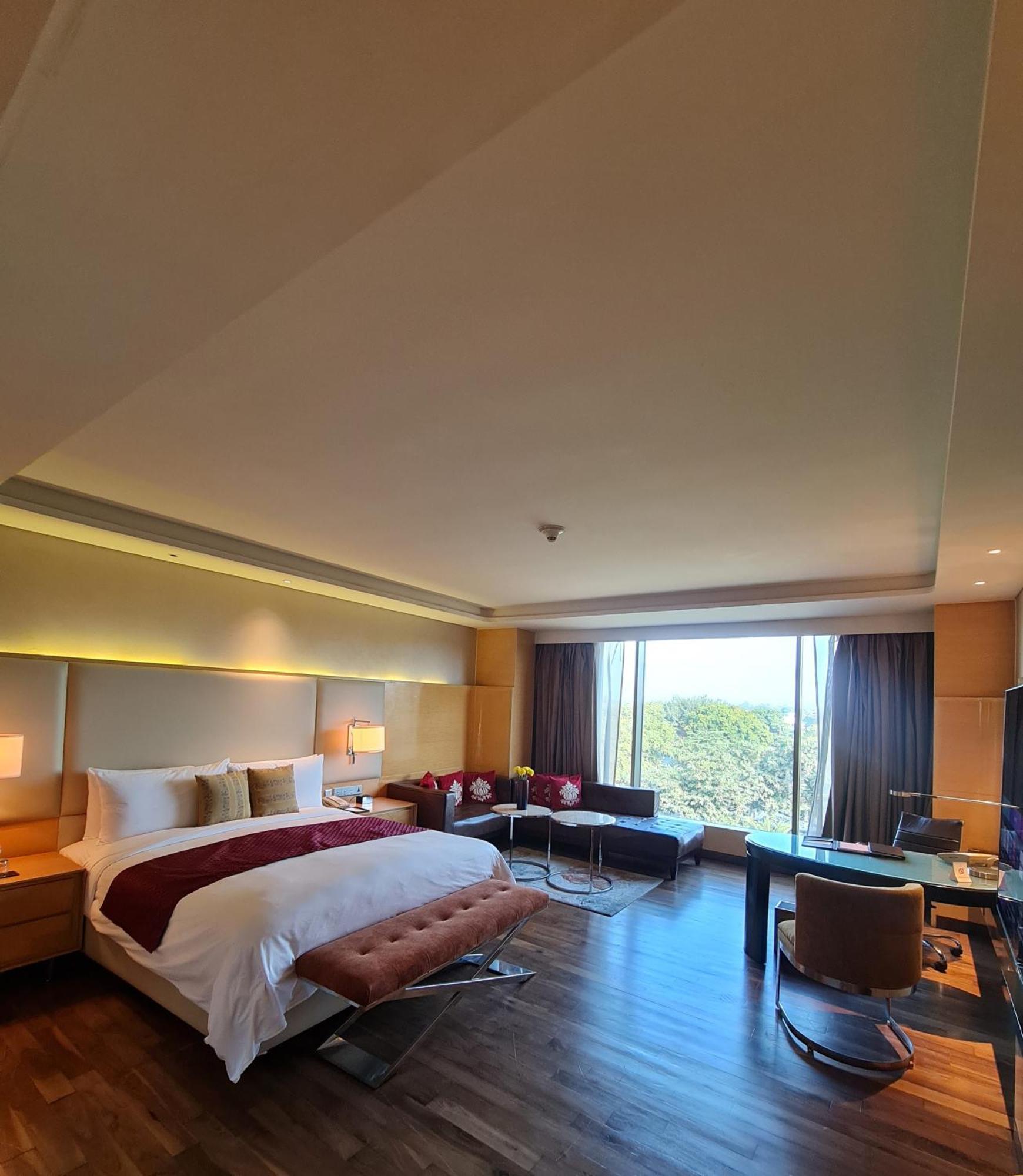 เจดับปลิว แมริออท โฮเต็ล ชานดิการ์ห Hotel จัณฑีครห์ ภายนอก รูปภาพ