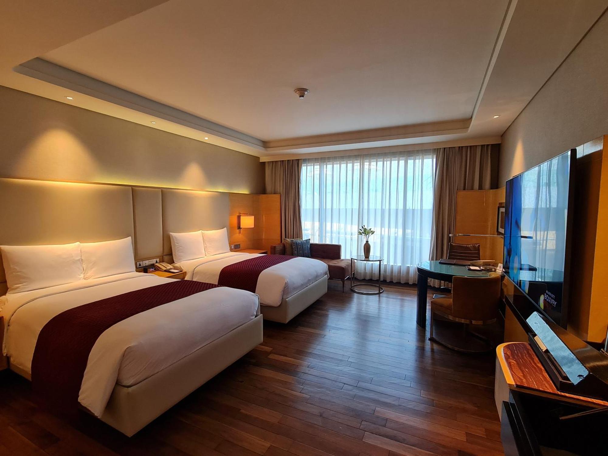 เจดับปลิว แมริออท โฮเต็ล ชานดิการ์ห Hotel จัณฑีครห์ ภายนอก รูปภาพ