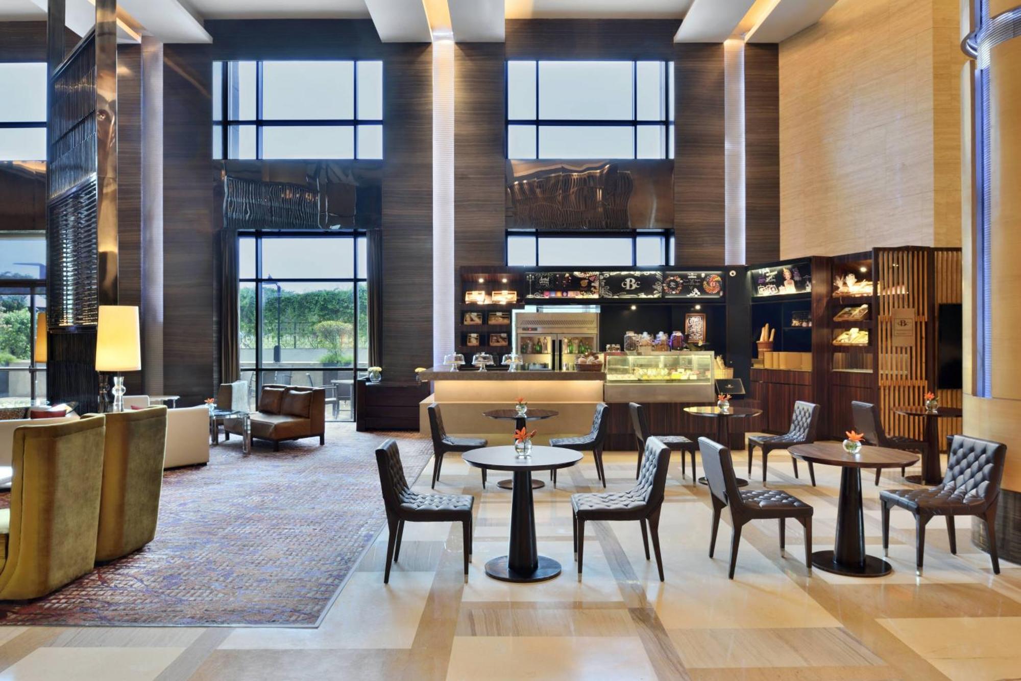 เจดับปลิว แมริออท โฮเต็ล ชานดิการ์ห Hotel จัณฑีครห์ ภายนอก รูปภาพ